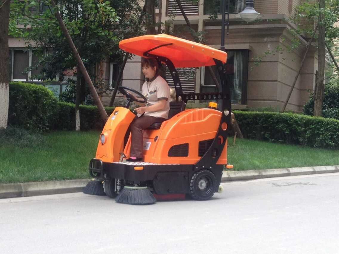 ��ʻʽɨ�س�